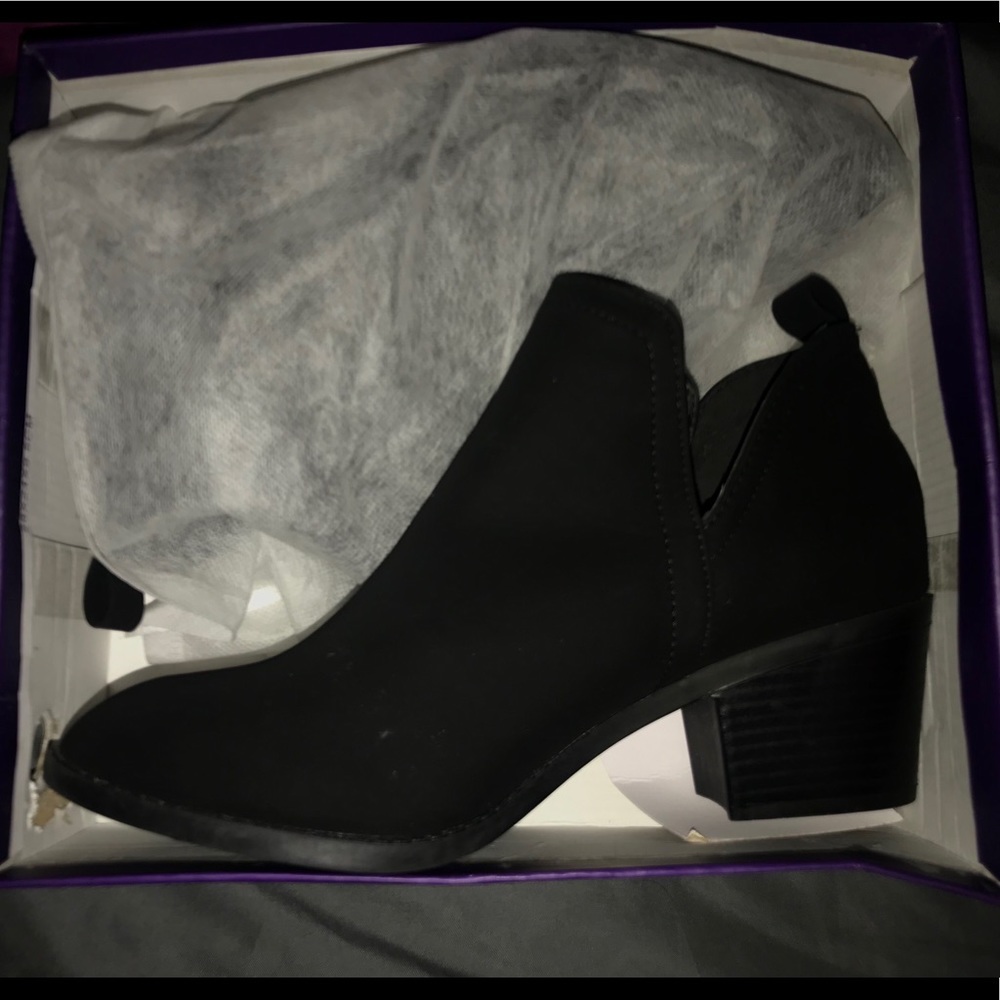 Black boots